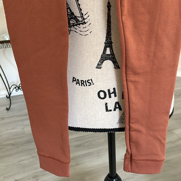 Copper Key Girls Leggings-Size S-(6-7)Color:Argan Oil-Strawstring Waist-Pockets - Picture 3 of 6